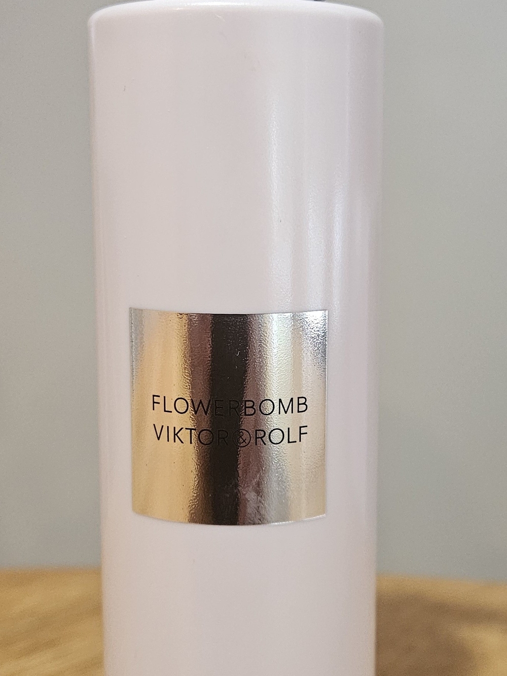 Viktor & Rolf Pale Pink Lotion Bottle with Silver Cap